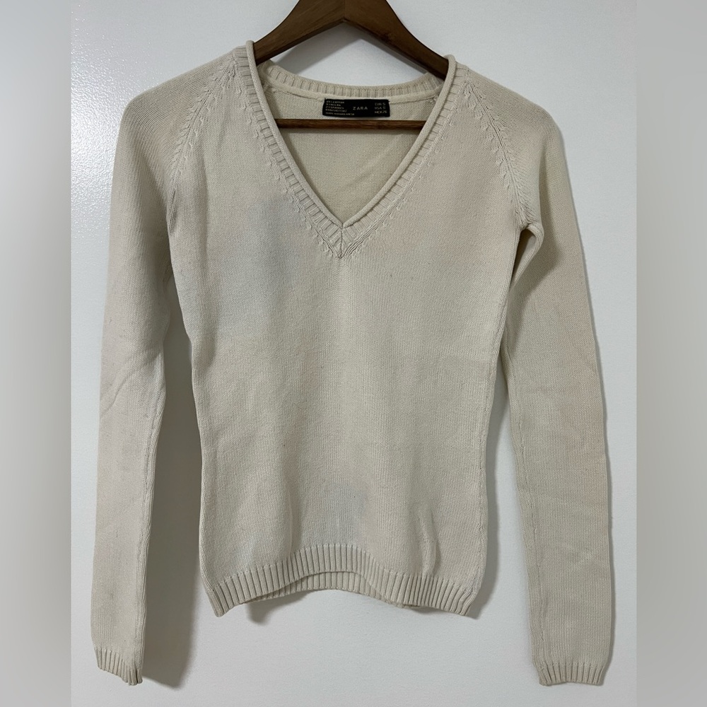 Zara white sweater size small